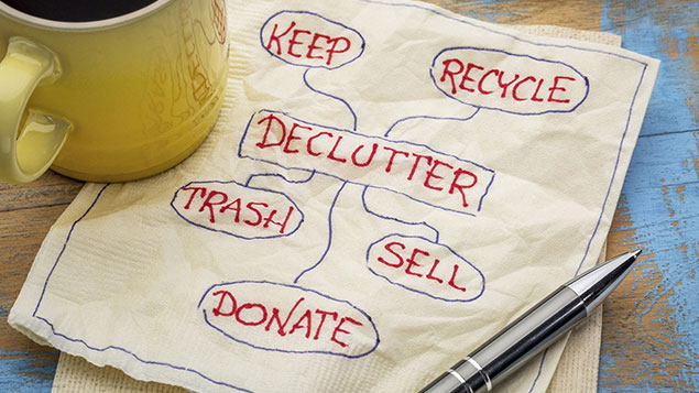 Decluttering for downsizing Decluttering for downsizing