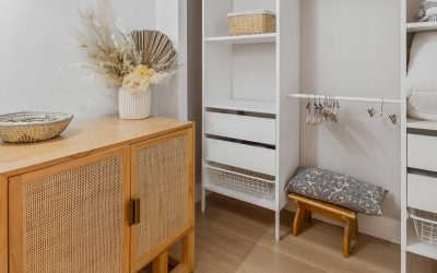 Linen Cupboard Organising with Jo Carmichael